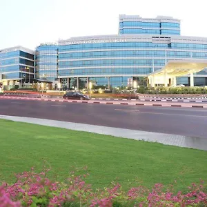 Otel Millennium Airport, Dubai